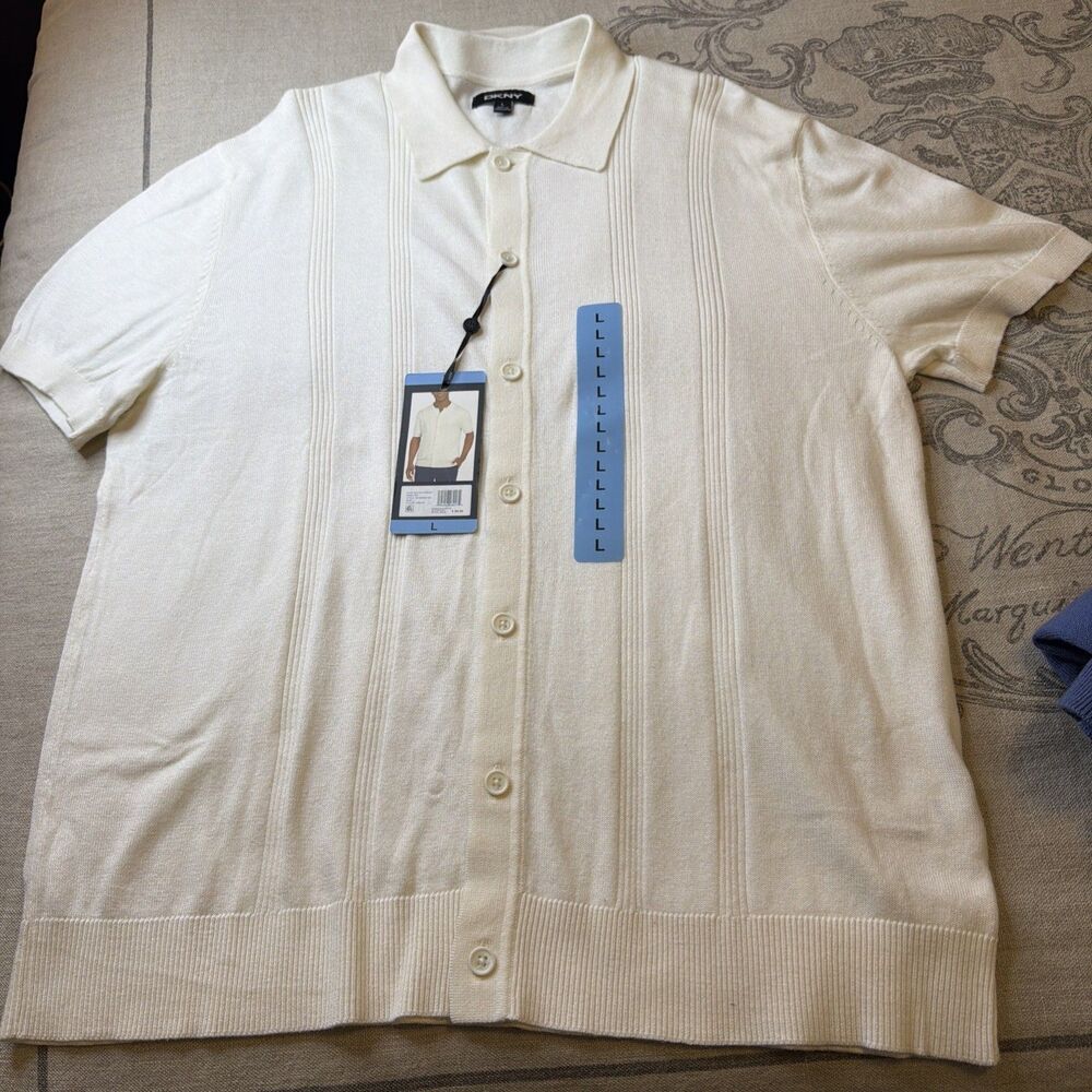 DKNY Button Front Sweater Mens L Cream Cotton Blend Short Sleeve Polo